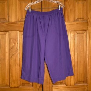 NWOT Blair Pull On Capri Pants Size 16W